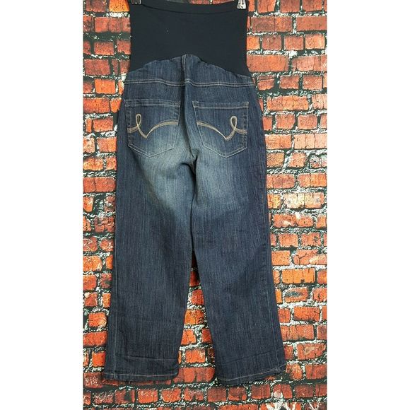 Two Hearts Maternity Crop Capri Jeans Size Small - Picture 6 of 8